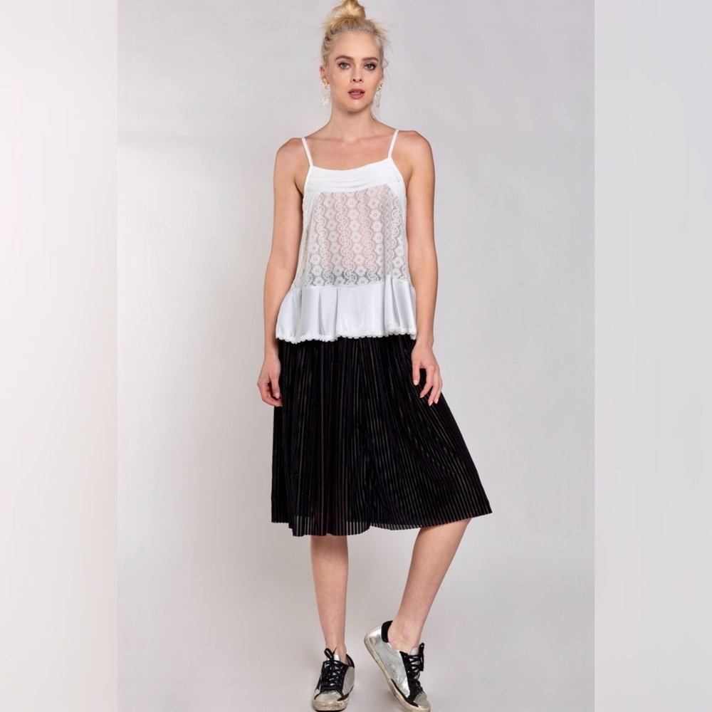 POL Ivory Satin & Lace Cami Top - Picture 8 of 10